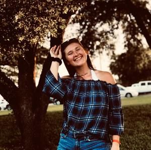 Meet your Posher, Amber